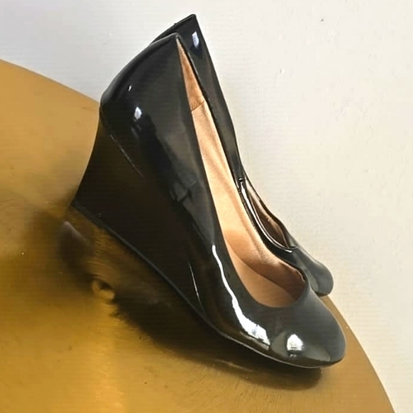Mootsies Tootsies Women’s Black Patent Leather Wedge Size 9.5 🌴 - Picture 5 of 9